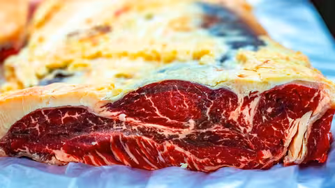 Corte de carne de vacuno (Foto Mercamadrid)
