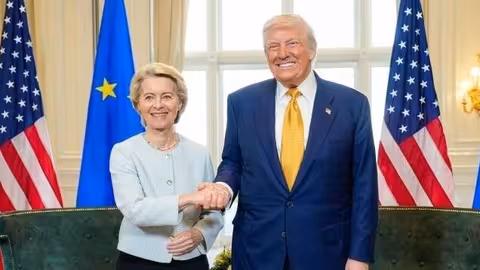 &Uacute;rsula von der Leyen y Donald Trump cierran un acuerdo arancelario ente la UE y EE.UU
(Foto Fred Guerdin @Uni&oacute;n Europea, 2025) Fuente: CE - Servicio Audiovisual