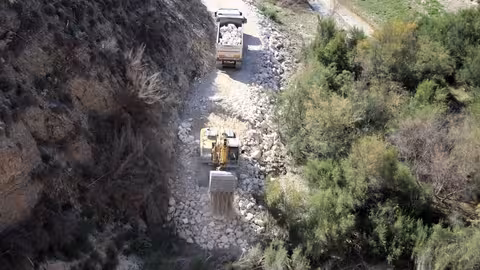 trabajos de emergencia para la mejora de la presa y embalse de Moratalla (Foto CHS)
