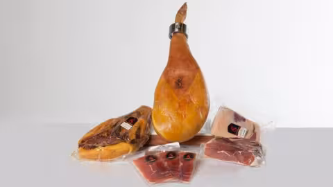 Bodeg&oacute;n de jamones (Foto Consorcio del Jam&oacute;n Serrano Espa&ntilde;ol)