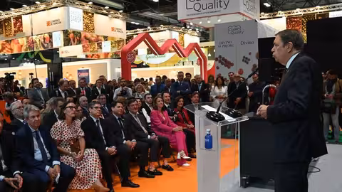 Luis Planas interviene en el stand del Ministerio de Agricultura en Fruit Attraction (Foto MAPA)