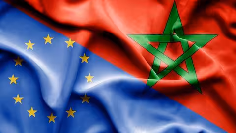 Banderas de la UE y de Marruecos (Imagen Uni&oacute;n de Uniones)