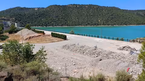 Presa de Rialb, en L&eacute;rida (Foto Confederaci&oacute;n Hidrogr&aacute;fica del Ebro)