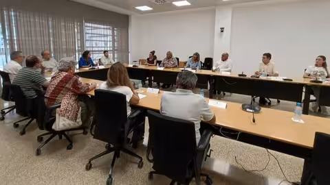 Rubira en la reuni&oacute;n mantenida con el sector ganadero y con el Colegio Oficial de Veterinarios de la Regi&oacute;n de Murcia para analizar la situaci&oacute;n de la 'lengua azul' (Foto CARM)
