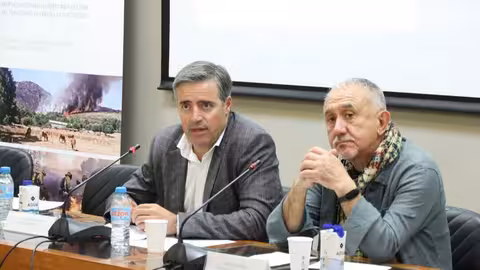Los secretarios generales de la Uni&oacute;n de Peque&ntilde;os Agricultores (UPA), Crist&oacute;bal Cano, y del sindicato UGT, Pepe &Aacute;lvarez (Foto UPA)
