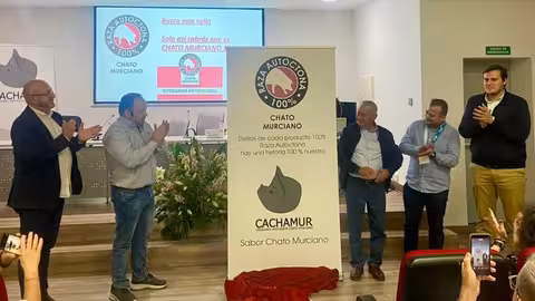 Presentaci&oacute;n del sello 100% raza aut&oacute;ctona del chato murciano (Foto Sepor)