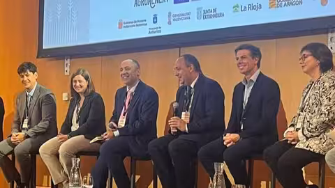 Mesa redonda 'El impacto del Plan Complementario en las CC.AA.' encuadrado en el Evento Final Agroalnext, innovaci&oacute;n y sostenibilidad: Transformando el futuro agroalimentario (Foto CARM)