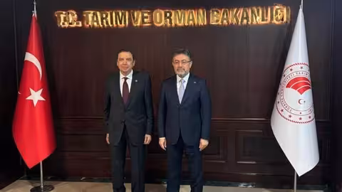 Los ministros de Agricultura de Espa&ntilde;a y Turqu&iacute;a acuerdan un nuevo impulso a la cooperaci&oacute;n bilateral en agricultura entre los dos pa&iacute;ses  (Foto MAPA)