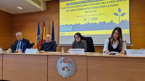 Urrea participa en una jornada t&eacute;cnica centrada en el plan de recuperaci&oacute;n y mejora de la resiliencia en los territorios afectados por la DANA (Foto CHS)
