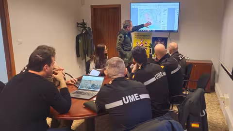 Reuni&oacute;n de la UME y la Generalitat de Catalu&ntilde;a para las misiones coordinadas en la lucha contra el brote de peste porcina africana (Foto UME enX)