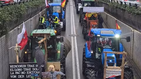 Tractorada contra Mercosur en Santander (Foto UGAM_COAG en RRSS)