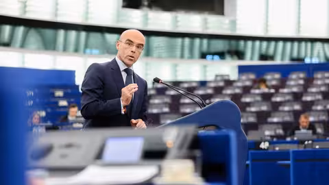 Intervenci&oacute;n de Jorge Buxad&eacute; en el Parlamento Europeo (Foto Vox) Archivo