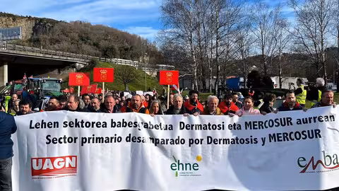 Protesta de agricultures navarros (Foto UAGN)
