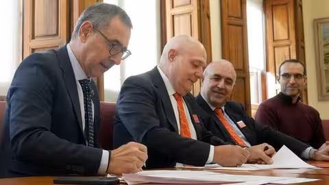 Firma con Catalina Foods Solutions para crear una c&aacute;tedra (Foto UMU)