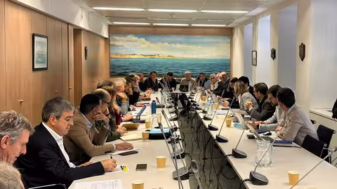 Reuni&oacute;n de la Secretar&iacute;a General de Pesca con el sector pesquero (Foto MAPA)