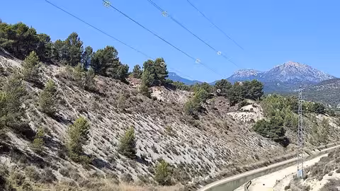 Tendido el&eacute;ctrico Alhama-Pliego del postrasvase (Foto CHS)