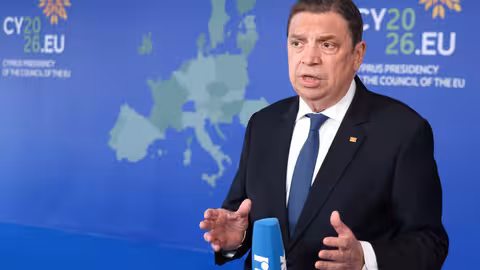 Luis Planas en el Consejo informal de ministros de Agricultura y Pesca de la UE
Pesca en Chipre (Foto MAPA)