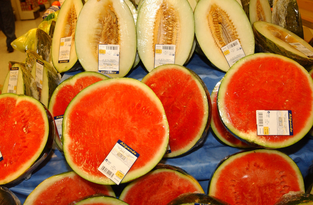 Melones y Sandías en supermercado (Foto Magrama)