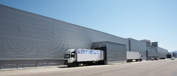 Transporte frigorífico Muelle Camión (Foto Aldefe web)