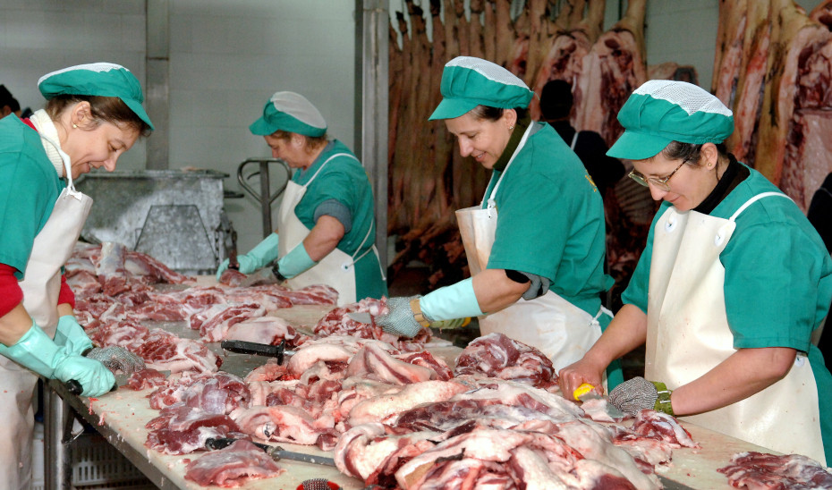Carne matedero despiece (Foto Junta de Andalucu00eda)