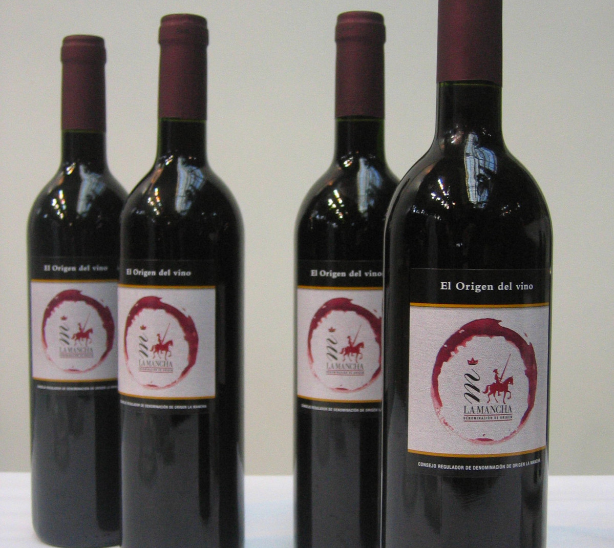 Vinotinto botellas (Foto DO La Mancha)