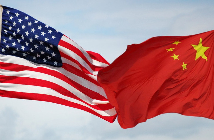 Banderas China y EEUU USA