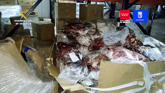 Carne caducada incautada (Foto Guardia Civil)