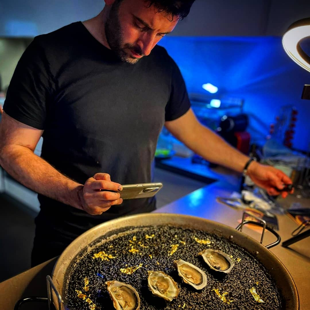 Ruben Fenollar arroz oro y ostras (Foto ChetRubenFenollarTT)