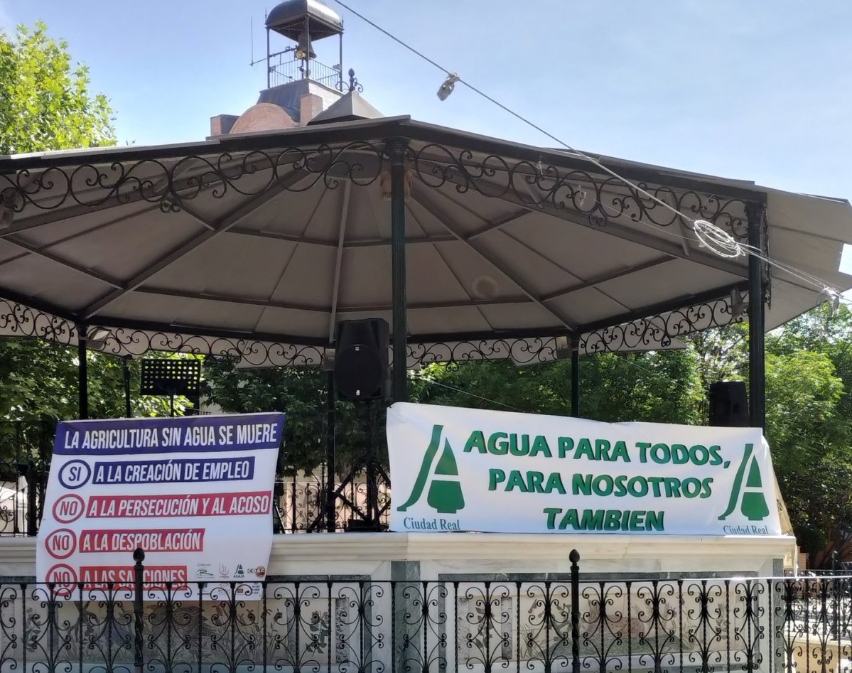 Protesta Plataforma sin agua no habrá fituro (Foto Asaja Ciudad Real)