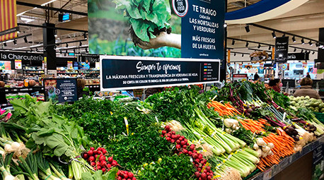 Verdura de hoja mostrador supermercado (Foto Carrefour)