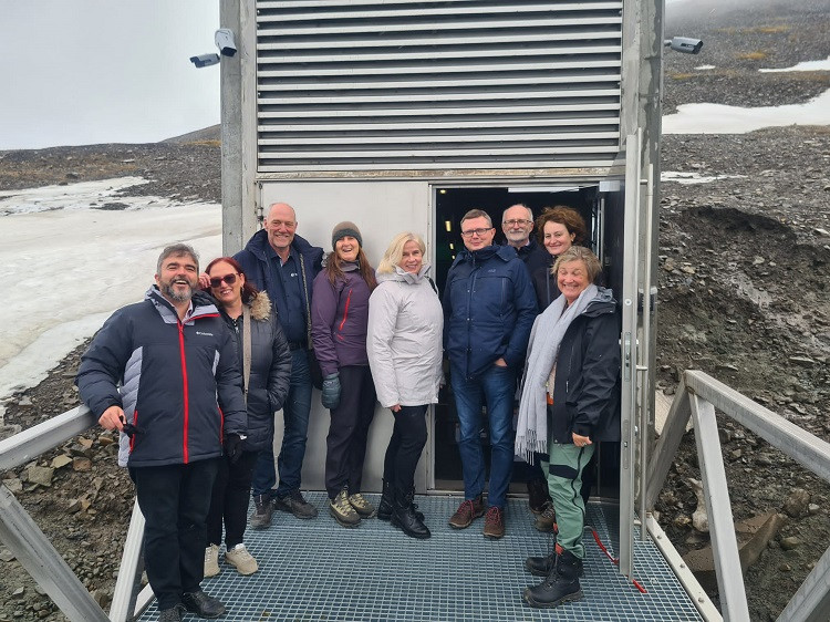 Svalbard Investigadores CSIC Arca de Noe semillas (Foto CSIC)