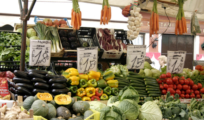 Productos hortofrutícolas mercado de abastos plaza (Foto Junta de Andalucía)