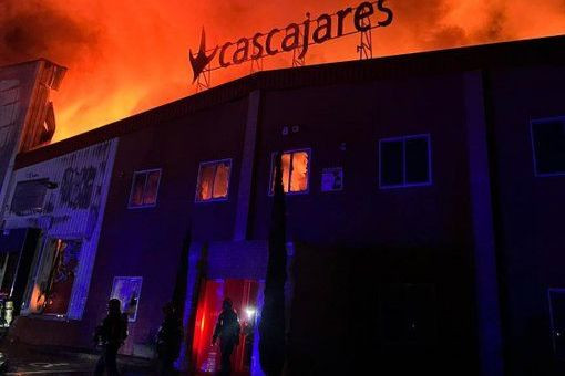 Incendio fábrica Cascajares (Foto TT Cascajares RRSS)