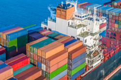 Trade cargoship Puerto exportación (Foto FDF UK web)