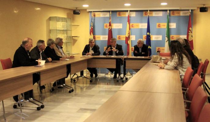Reunión organizaciones pacto por el mar menor (Foto CHS)