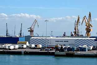 TerminalExportacionesPuertoFotoJuntadeAndaluca