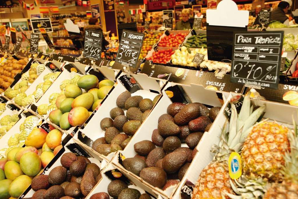 SupermercadoconCajasdeCartnFotoAFCO