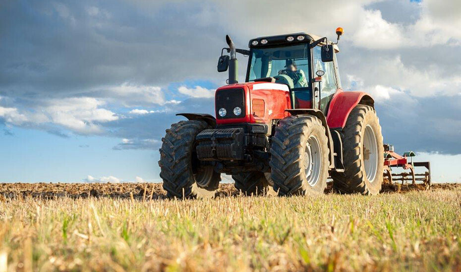 Tractor Labrando Ayudas PAC (Foto Junta de Andalucía)