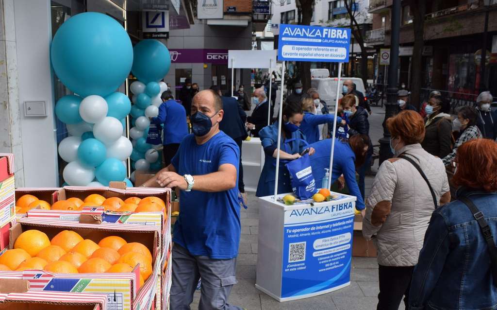 Inauguración tienda Alcorcón (Foto Avanza Fibra)