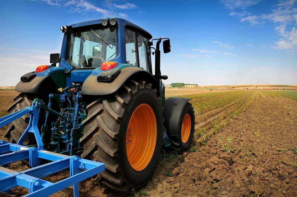 Maquinaria agrícola  Tractor
