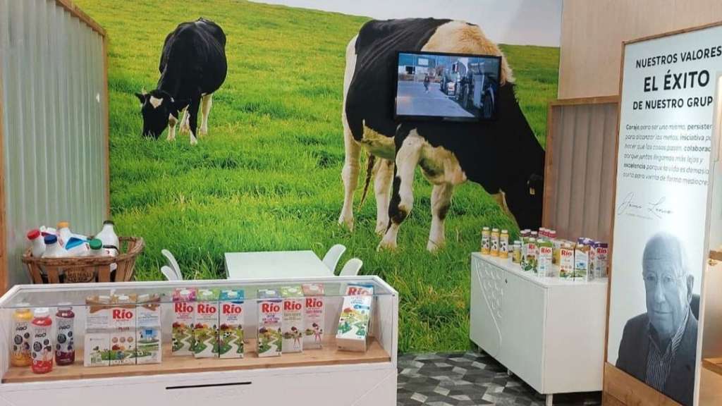 Stand Leche Río Alimentaria (Foto Río de Galicia FB)