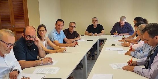 Firma convenio campo (Foto CCOO Extremadura de videoRRSS)