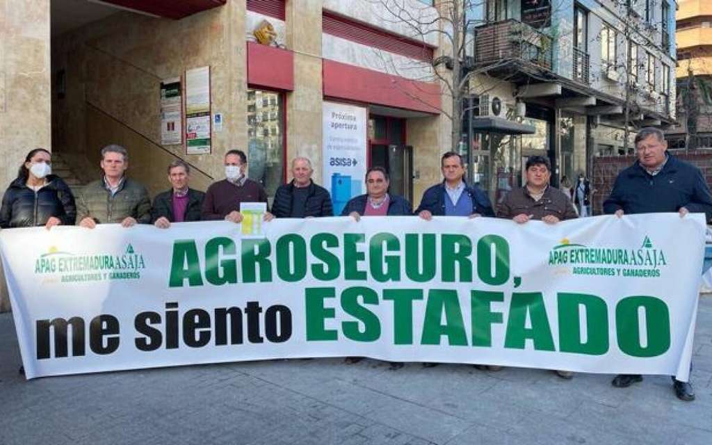 Apag extremadura asaja acusa a agroseguro de enga ar a los ganaderos de forma reiterada con el seguro de sequ a en pastos ficha