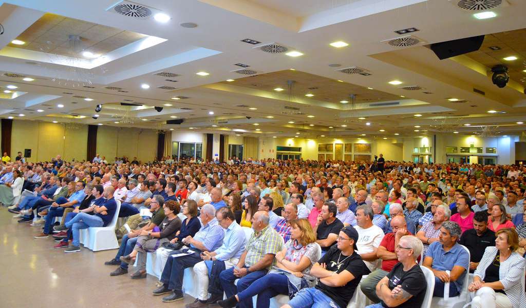 Los agricultores piden introducir en la Ley del Mar Menor el principal origen del problema, los vertidos de las aguas residuales urbanas FI (3)