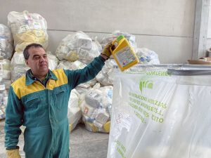 Entrega envases agru00edcolas (Foto Sigfito)