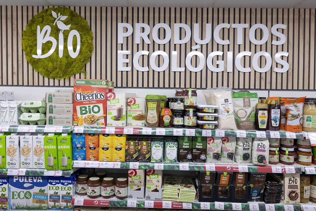 Sección productos ecológicos (Foto Alcampo)