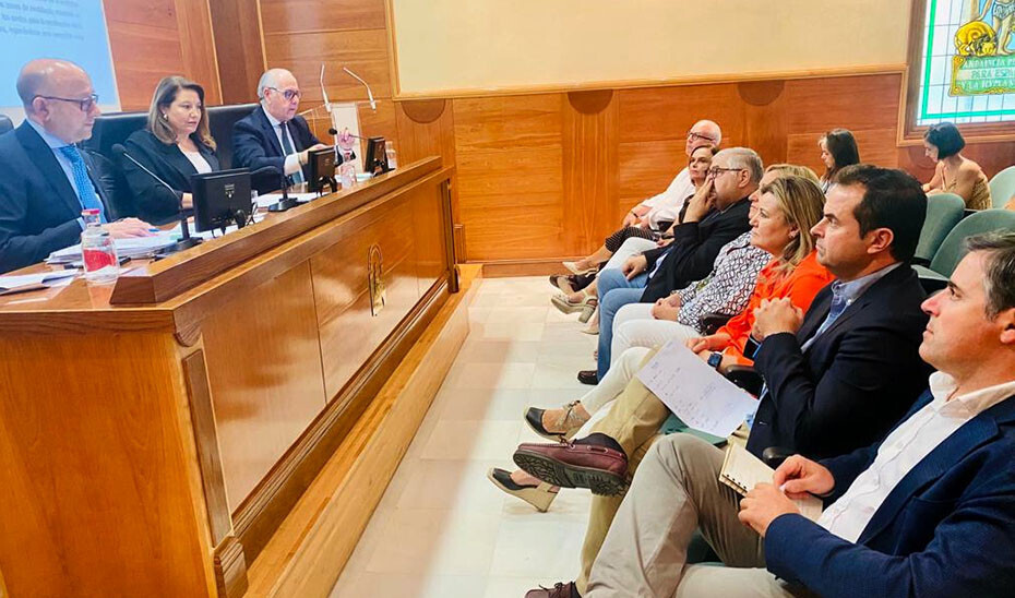 Presentaciu00f3n aforo aceite 0ct 2023 (Foto Junta de Andalucu00eda)