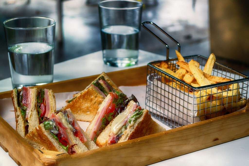 Club sandwich ultraprocesados (Foto Dana Tentis Pixabay)