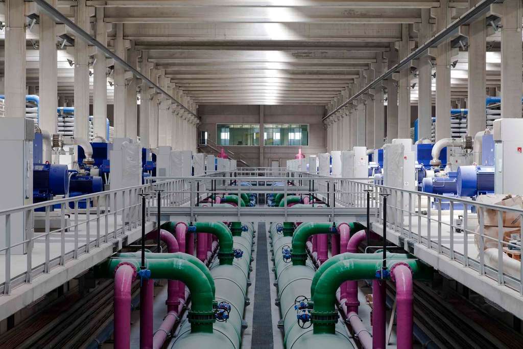 Interior desaladora Aguilas (Foto CHS)