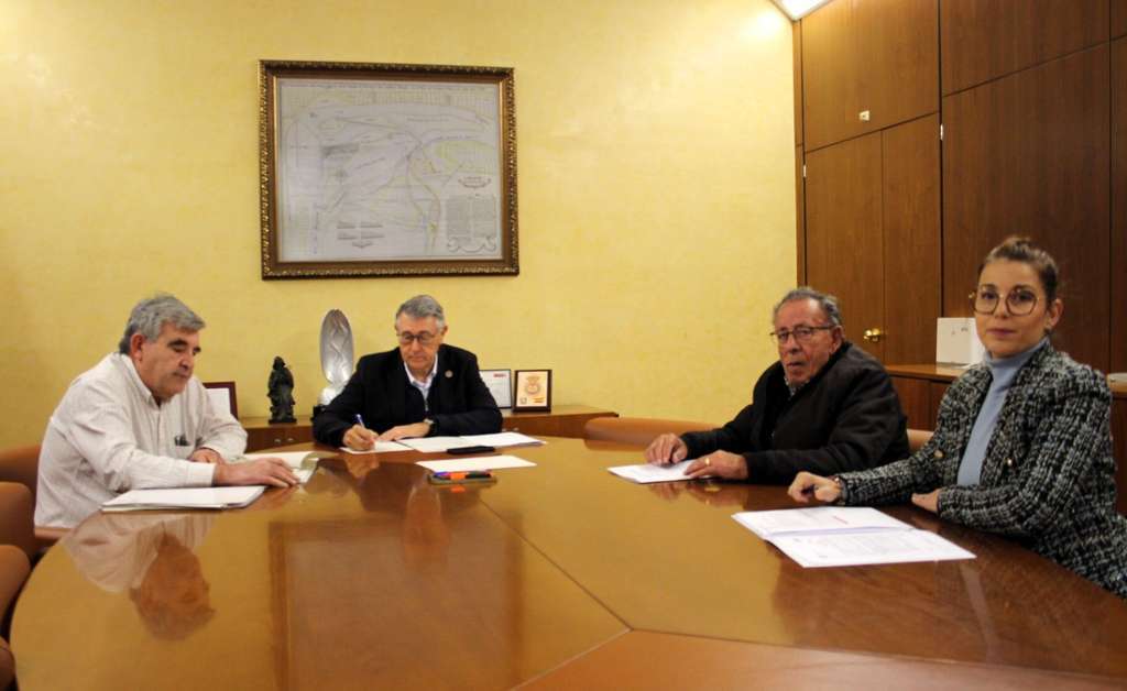 Urrea y Comunidad Regantes Puerto Lumbreras (Foto CHS)